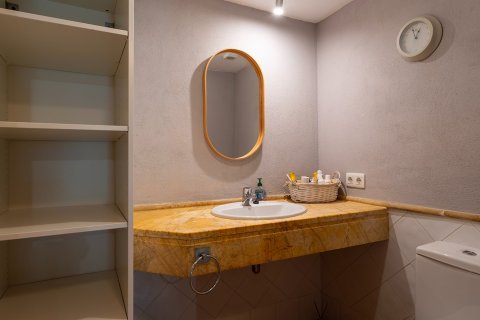 Villa for sale in Santa Ponsa, Mallorca, Spain 3 bedrooms, 224 sq.m. No. 196213 - photo 18