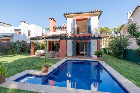 Villa for sale in Santa Ponsa, Mallorca, Spain 3 bedrooms, 224 sq.m. No. 196213 - photo 2