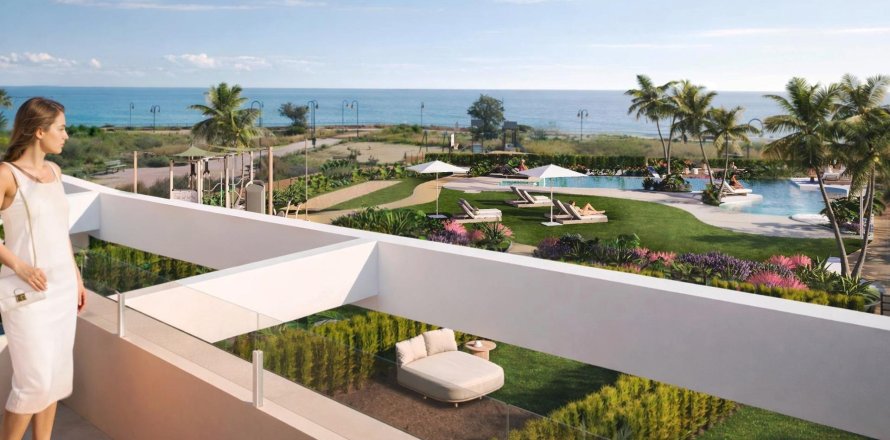 Villa in El Campello, Alicante, Spain 3 bedrooms, 229 sq.m. No. 196211
