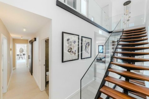 Villa for sale in Candelaria, Tenerife, Spain 4 bedrooms, 246 sq.m. No. 146728 - photo 11