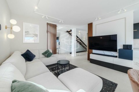 Villa for sale in Candelaria, Tenerife, Spain 4 bedrooms, 246 sq.m. No. 146728 - photo 4