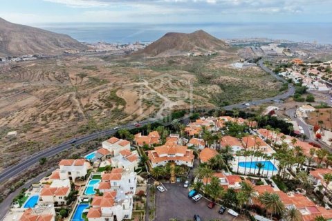 Commercial property for sale in Arona, Tenerife, Spain 27 bedrooms, 1656 sq.m. No. 146724 - photo 5