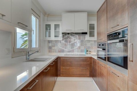 Villa for sale in Adeje, Tenerife, Spain 4 bedrooms, 320 sq.m. No. 146723 - photo 23