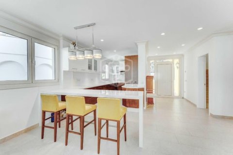 Villa for sale in Adeje, Tenerife, Spain 4 bedrooms, 320 sq.m. No. 146723 - photo 24