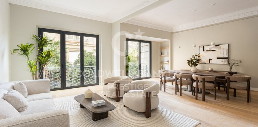 Apartment à Barcelona, Espagne 5 chambres, 224 m2 No. 179028