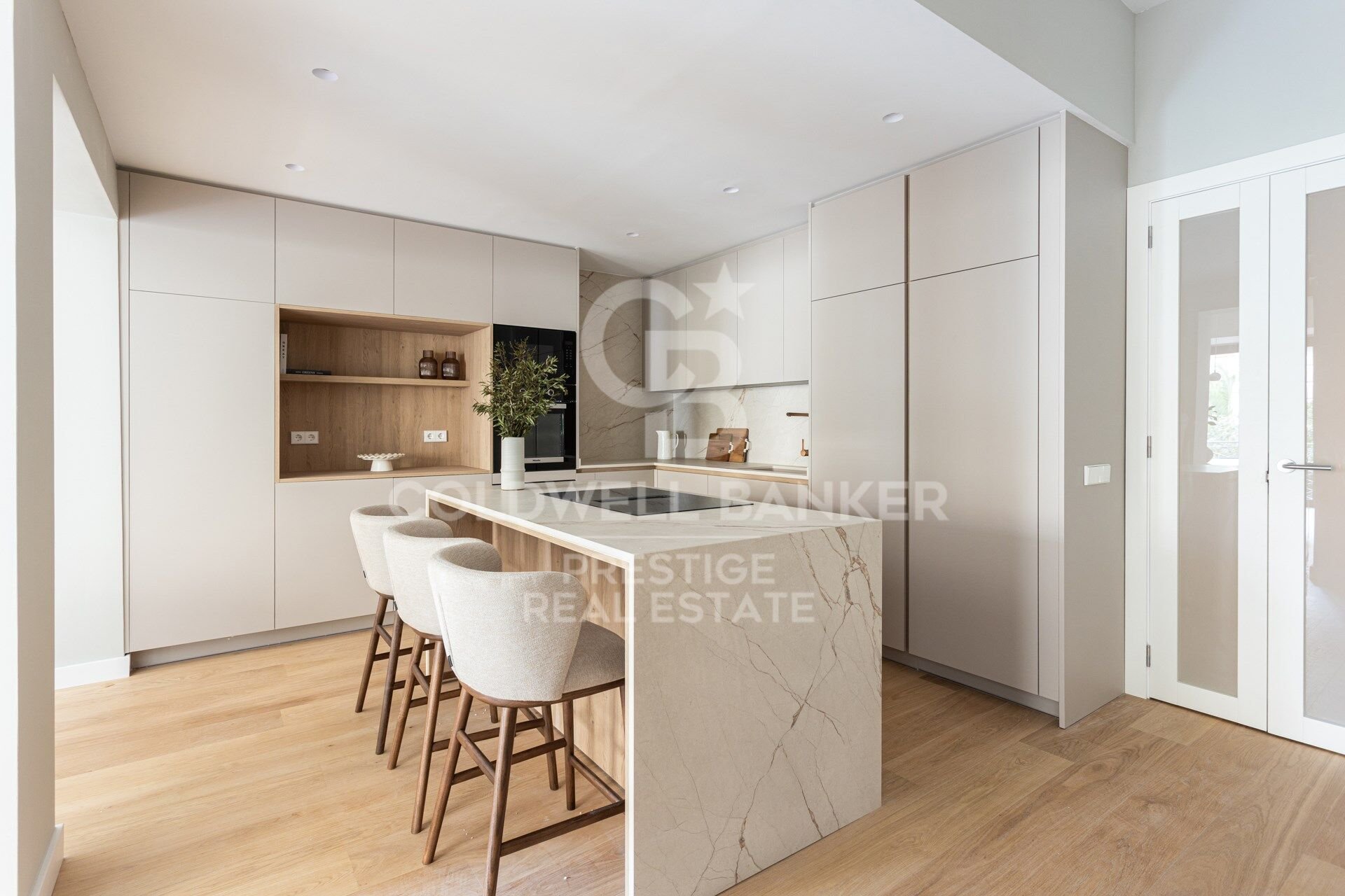Dzīvoklis Barcelona, Spānijā 5 istabas, 224 m2 Nr. 179028