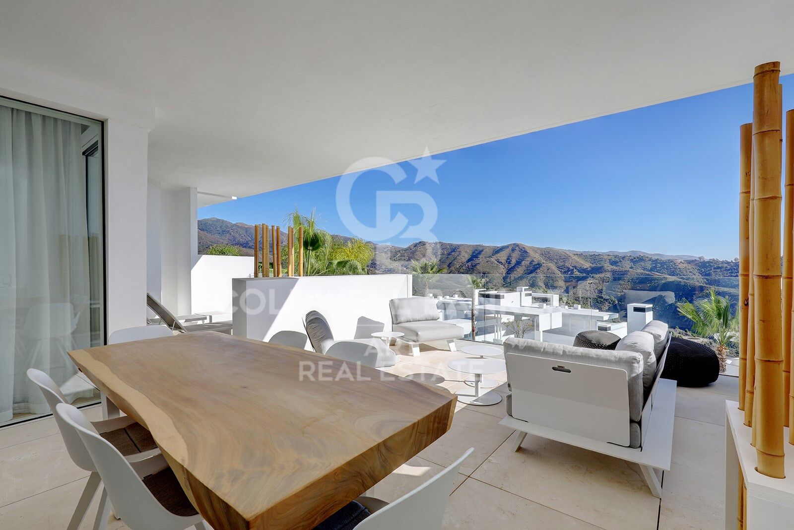 Appartamento a Ojen, Malaga, Spagna 2 camere da letto, 94 mq. N° 179029