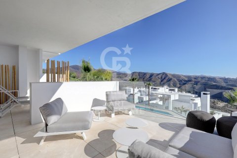 Apartment à Ojen, Malaga, Espagne 2 chambres, 94 m2 No. 179029