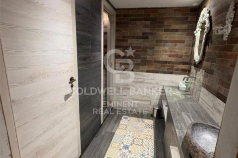 House à vendre à Barcelona, Espagne, 8 chambres, 500 m2 No. 179033 - photo 11