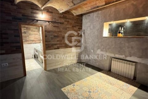 House à vendre à Barcelona, Espagne, 8 chambres, 500 m2 No. 179033 - photo 8