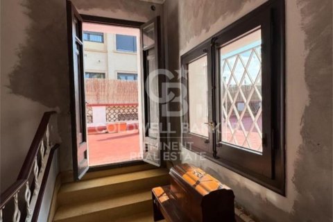 House à vendre à Barcelona, Espagne, 8 chambres, 500 m2 No. 179033 - photo 29