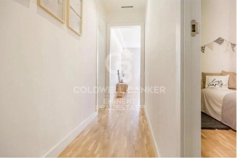 Apartment à vendre à Barcelona, Espagne, 3 chambres, 100 m2 No. 179030 - photo 18