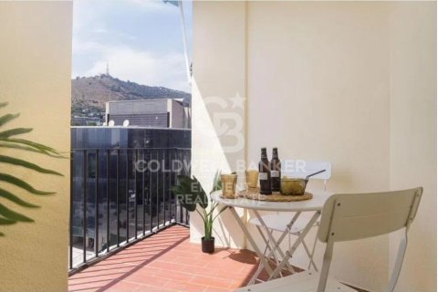 Apartment à Barcelona, Espagne 3 chambres, 100 m2 No. 179030