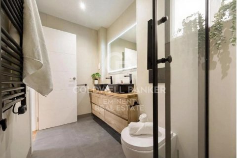 Apartment à vendre à Barcelona, Espagne, 3 chambres, 100 m2 No. 179030 - photo 14