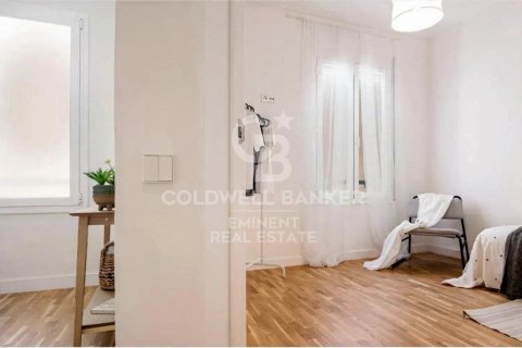 Apartment à vendre à Barcelona, Espagne, 3 chambres, 100 m2 No. 179030 - photo 15