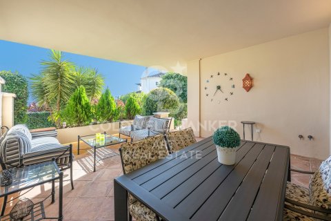Apartment à vendre à Benahavis, Malaga, Espagne, 2 chambres, 255 m2 No. 179027 - photo 4