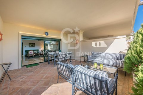 Apartment à vendre à Benahavis, Malaga, Espagne, 2 chambres, 255 m2 No. 179027 - photo 8