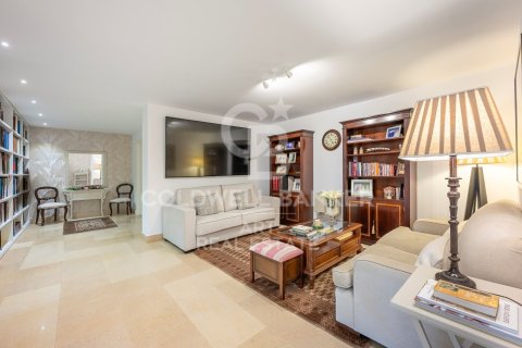 Apartment à vendre à Benahavis, Malaga, Espagne, 2 chambres, 255 m2 No. 179027 - photo 22