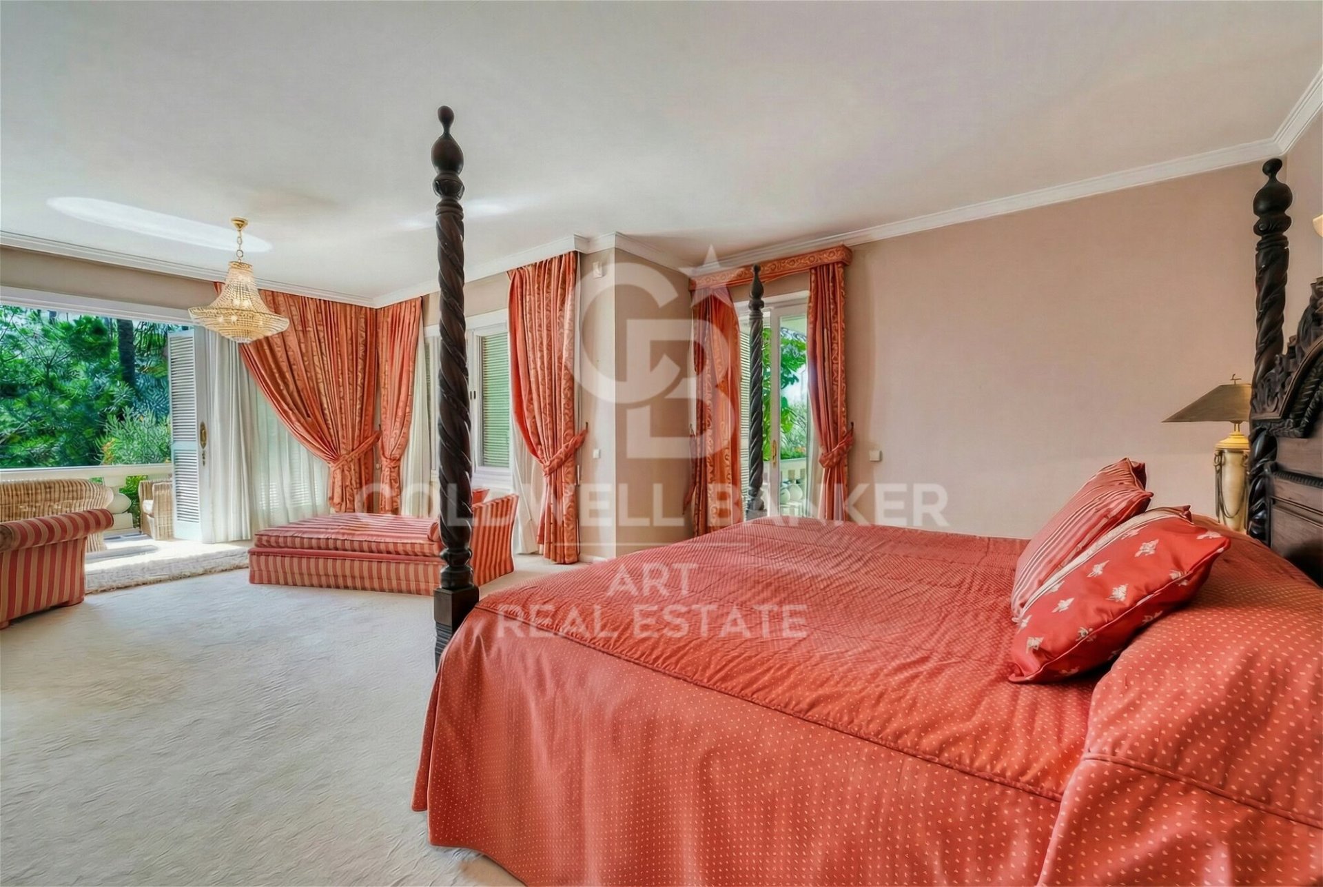 Dom w Marbella, Malaga, Hiszpania 10 sypialni, 2600 mkw. nr 179032