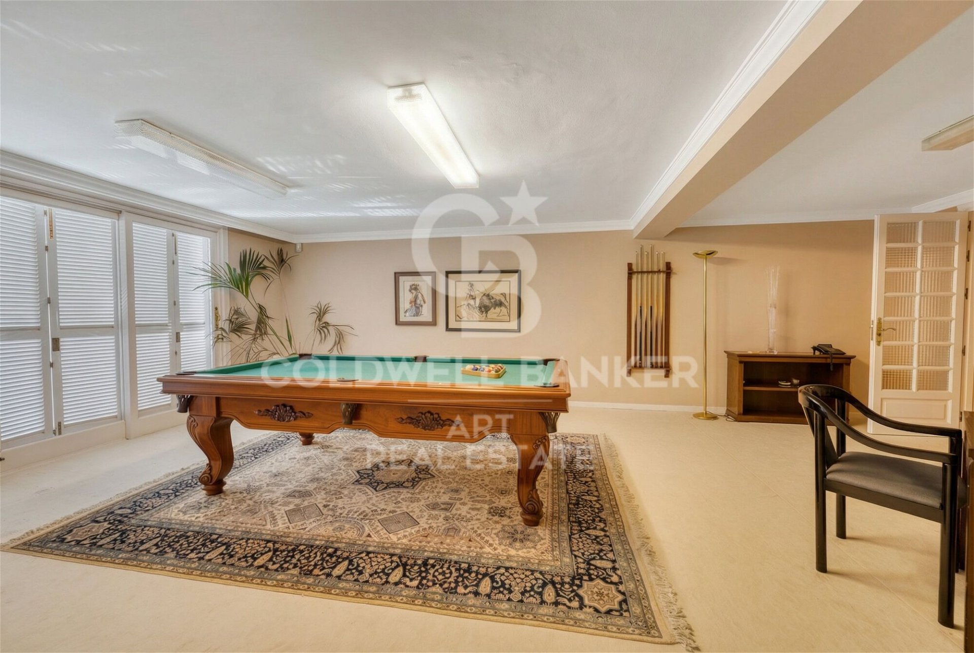 Dom w Marbella, Malaga, Hiszpania 10 sypialni, 2600 mkw. nr 179032