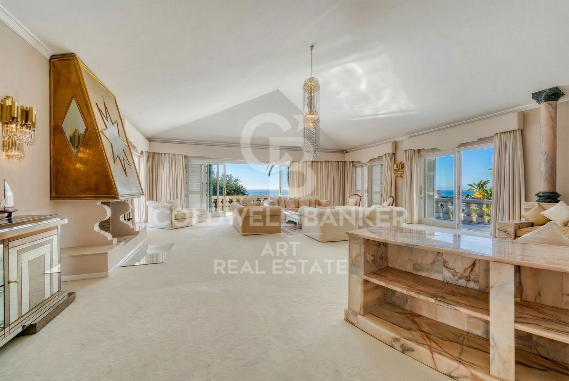 Dom w Marbella, Malaga, Hiszpania 10 sypialni, 2600 mkw. nr 179032