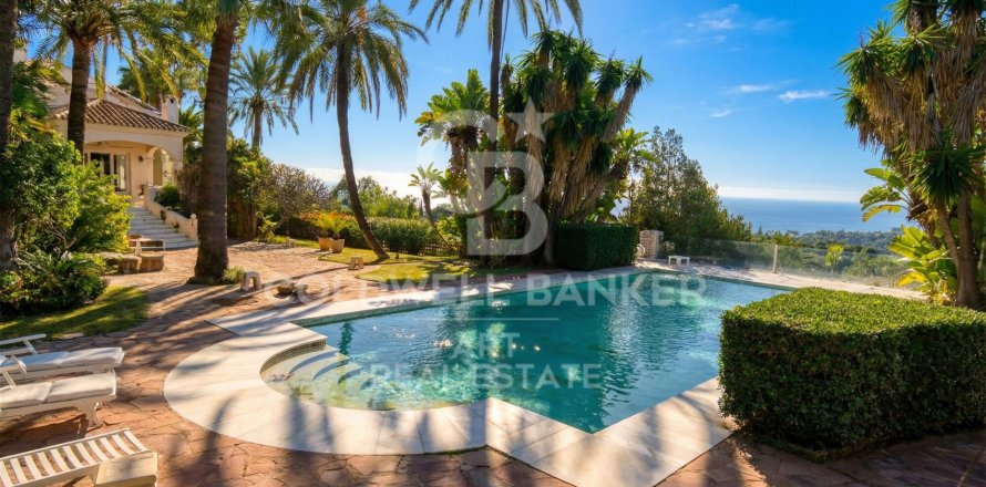 House à Marbella, Malaga, Espagne 10 chambres, 2600 m2 No. 179032