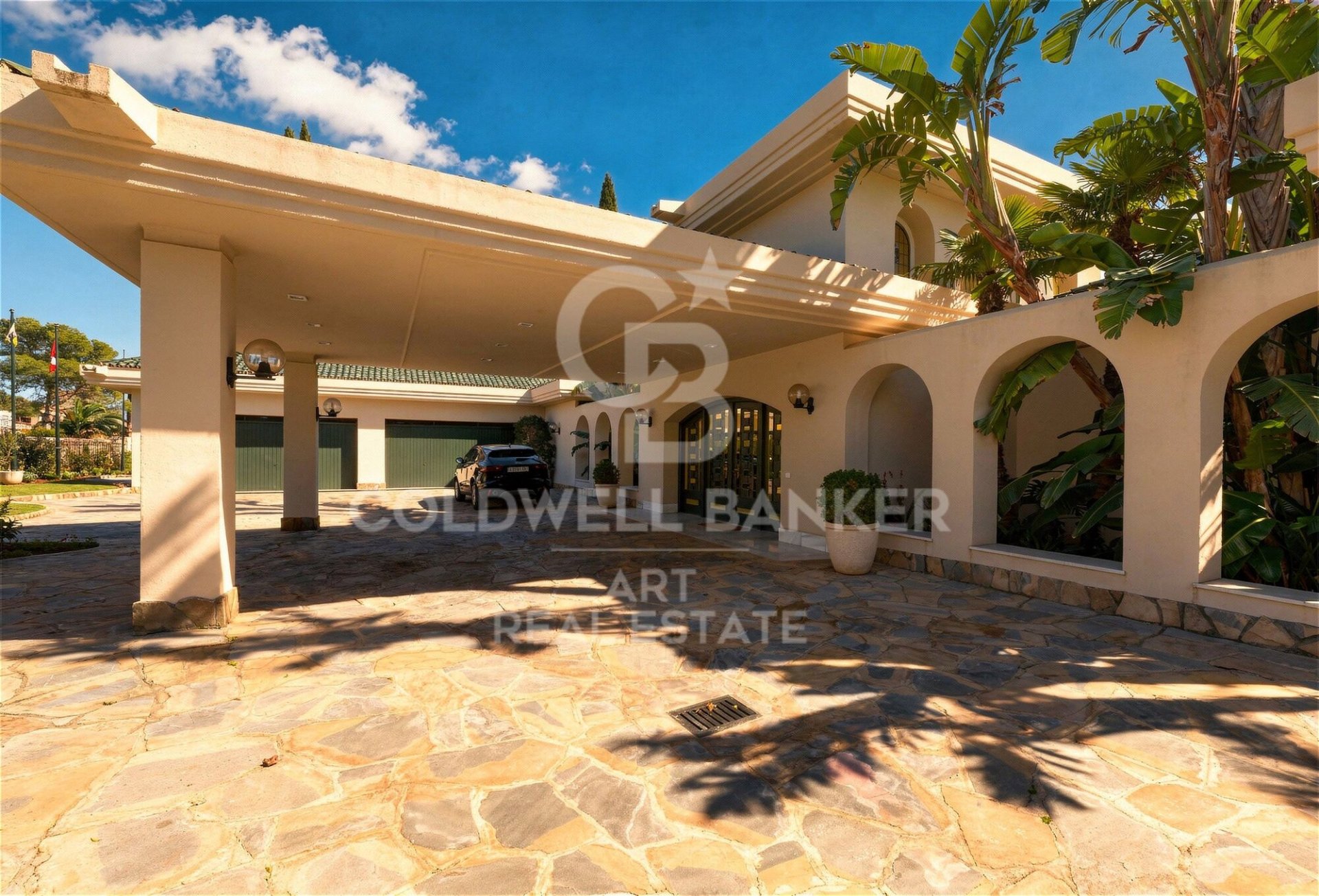 Dom w Marbella, Malaga, Hiszpania 10 sypialni, 2600 mkw. nr 179032