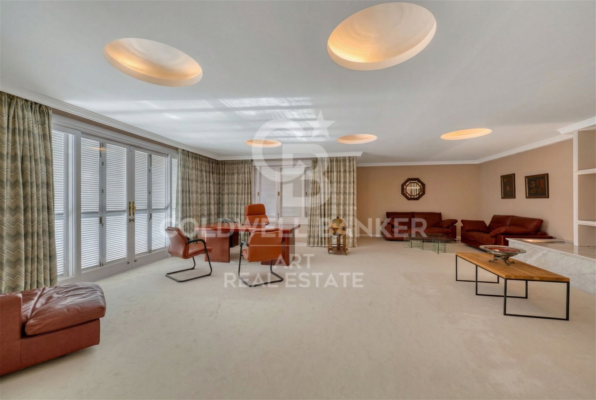 Dom w Marbella, Malaga, Hiszpania 10 sypialni, 2600 mkw. nr 179032