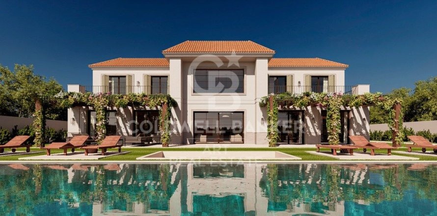 Tontti Casares, Malaga, Espanja 740 m2 No. 157375