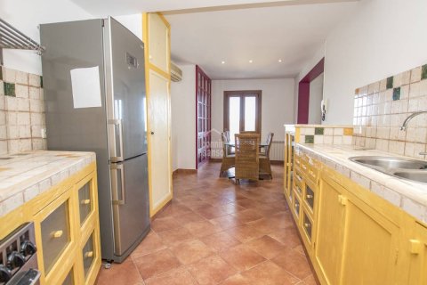 Продажа квартиры в Маон, Менорка, Испания 3 спальни, 143м2 №142889 - фото 11