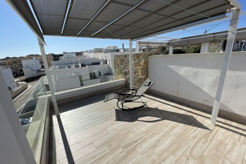 Villa en venta en Villamartin, Alicante, España 2 dormitorios,  No. 168404 - foto 28