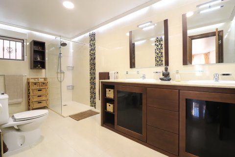 Villa zum Verkauf La Marina, Alicante, Spanien 6 Schlafzimmer, 353 m2 Nr. 114754 - Foto 17