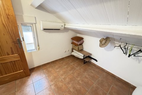 Bungalow zum Verkauf in Cabo Roig, Alicante, Spanien 2 Schlafzimmer, 100 m2 Nr. 155767 - Foto 18