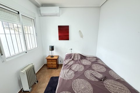 Bungalow zum Verkauf in Cabo Roig, Alicante, Spanien 2 Schlafzimmer, 100 m2 Nr. 155767 - Foto 9