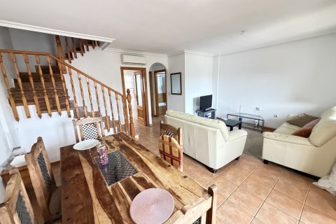 Bungalow zum Verkauf in Cabo Roig, Alicante, Spanien 2 Schlafzimmer, 100 m2 Nr. 155767 - Foto 3