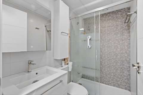 Townhouse zum Verkauf in Gran Alacant, Alicante, Spanien 2 Schlafzimmer, 73 m2 Nr. 155765 - Foto 16