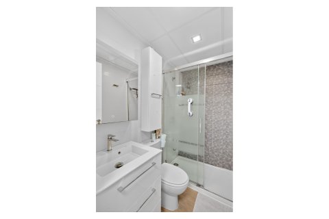 Townhouse zum Verkauf in Gran Alacant, Alicante, Spanien 2 Schlafzimmer, 73 m2 Nr. 155765 - Foto 17