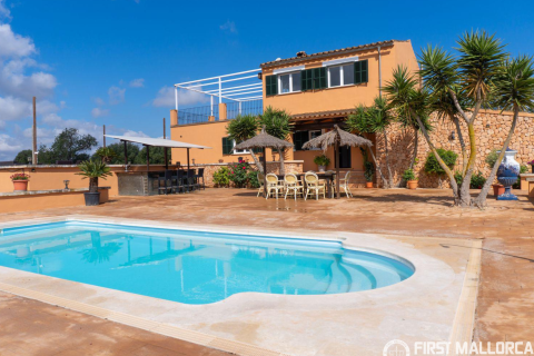 Finca in Campos, Mallorca, Spain 3 bedrooms, 212 sq.m. No. 167954