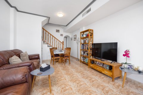 Rindu māja pārdošanā Punta Prima, Alicante, Spānijā 2 istabas, 73 m2 Nr. 144182 - attēls 11