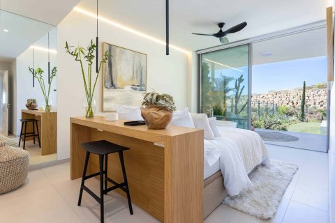 Villa till salu i La Capellania, Malaga, Spanien 3 sovrum, 130 kvm. Nr. 162922 - foto 12