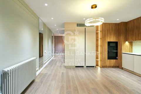 Apartamento en venta en Barcelona, España 3 dormitorios, 135 m2 No. 159866 - foto 6