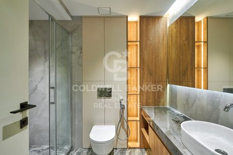 Apartment à vendre à Barcelona, Espagne, 3 chambres, 135 m2 No. 159866 - photo 16
