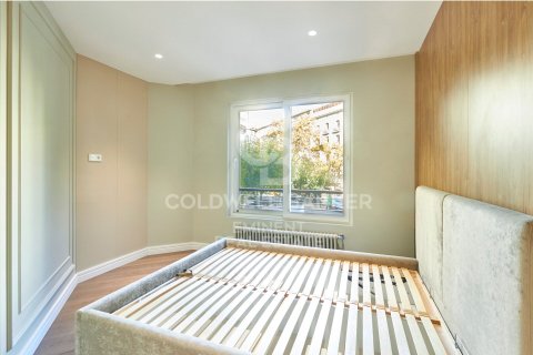 Apartment à vendre à Barcelona, Espagne, 3 chambres, 135 m2 No. 159866 - photo 24