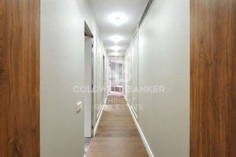 Apartment à vendre à Barcelona, Espagne, 3 chambres, 135 m2 No. 159866 - photo 14