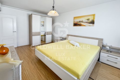 Villa for sale in Empuriabrava, Girona, Spain 4 bedrooms, 348 sq.m. No. 159864 - photo 11