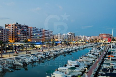 Lägenhet till salu i Santa Pola, Alicante, Spanien 3 sovrum,  Nr. 159870 - foto 21