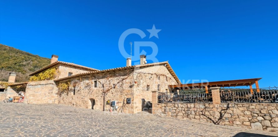 Сasa en Agullana, Gerona, España 12 dormitorios, 1584 m2 No. 159868