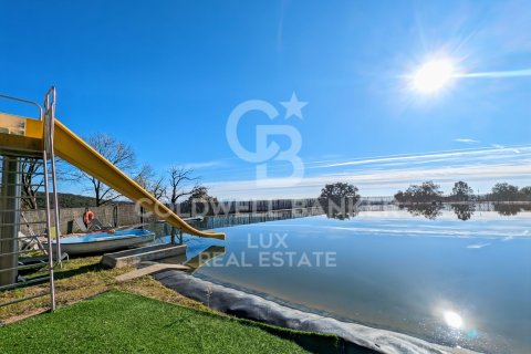 Сasa en venta en Agullana, Gerona, España 12 dormitorios, 1584 m2 No. 159868 - foto 3