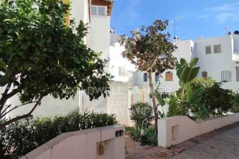 Dom szeregowy w Marbella, Malaga, Hiszpania 5 sypialni, 210 mkw. nr 159865 – zdjęcie 20