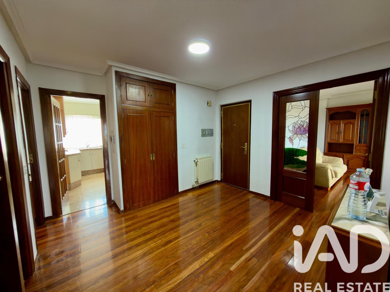Apartment à Leon, Espagne 4 chambres, 146 m2 No. 195144